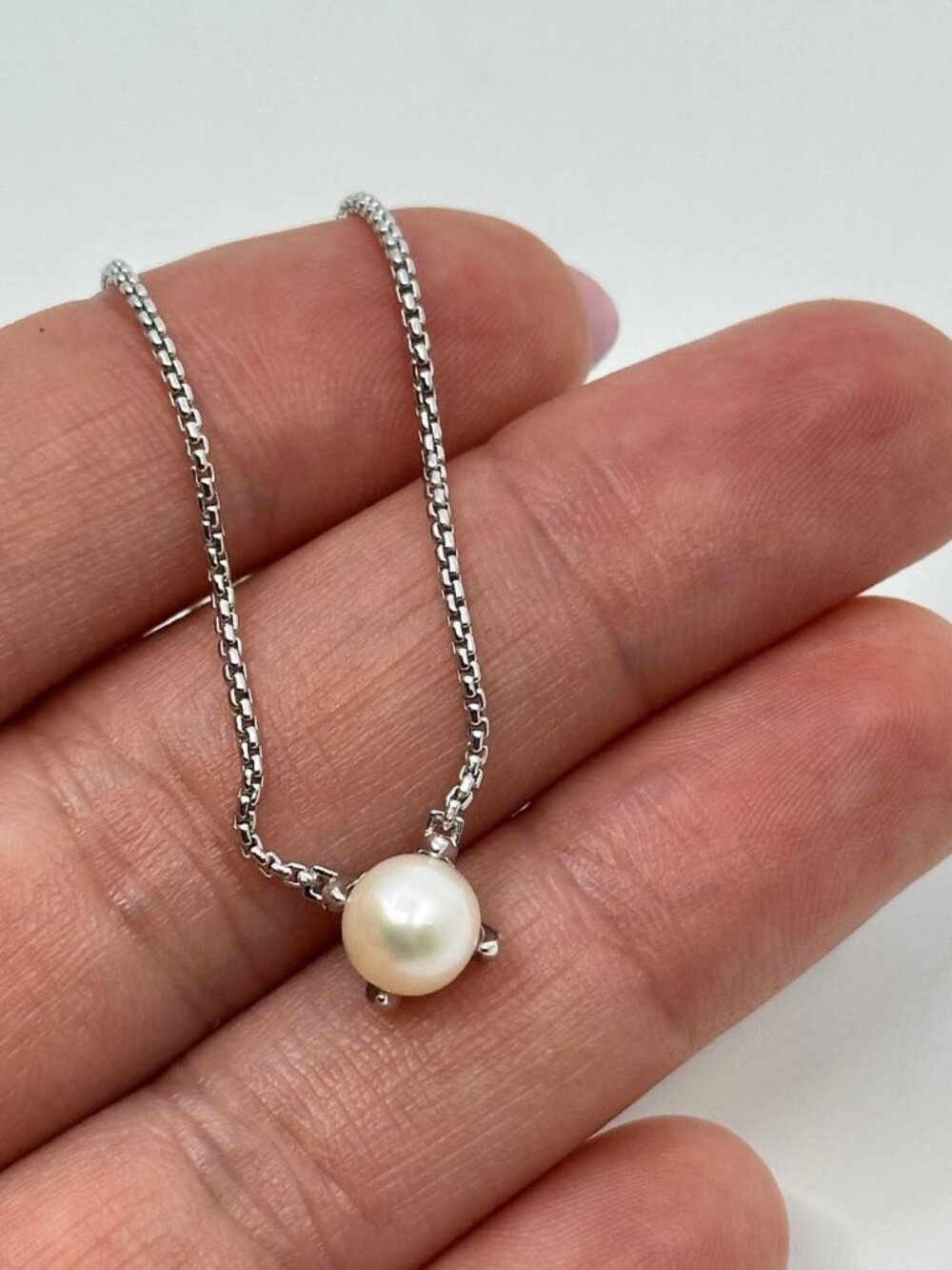 Authentic david yurman pearl necklace sterling silver, white pearl, diamonds